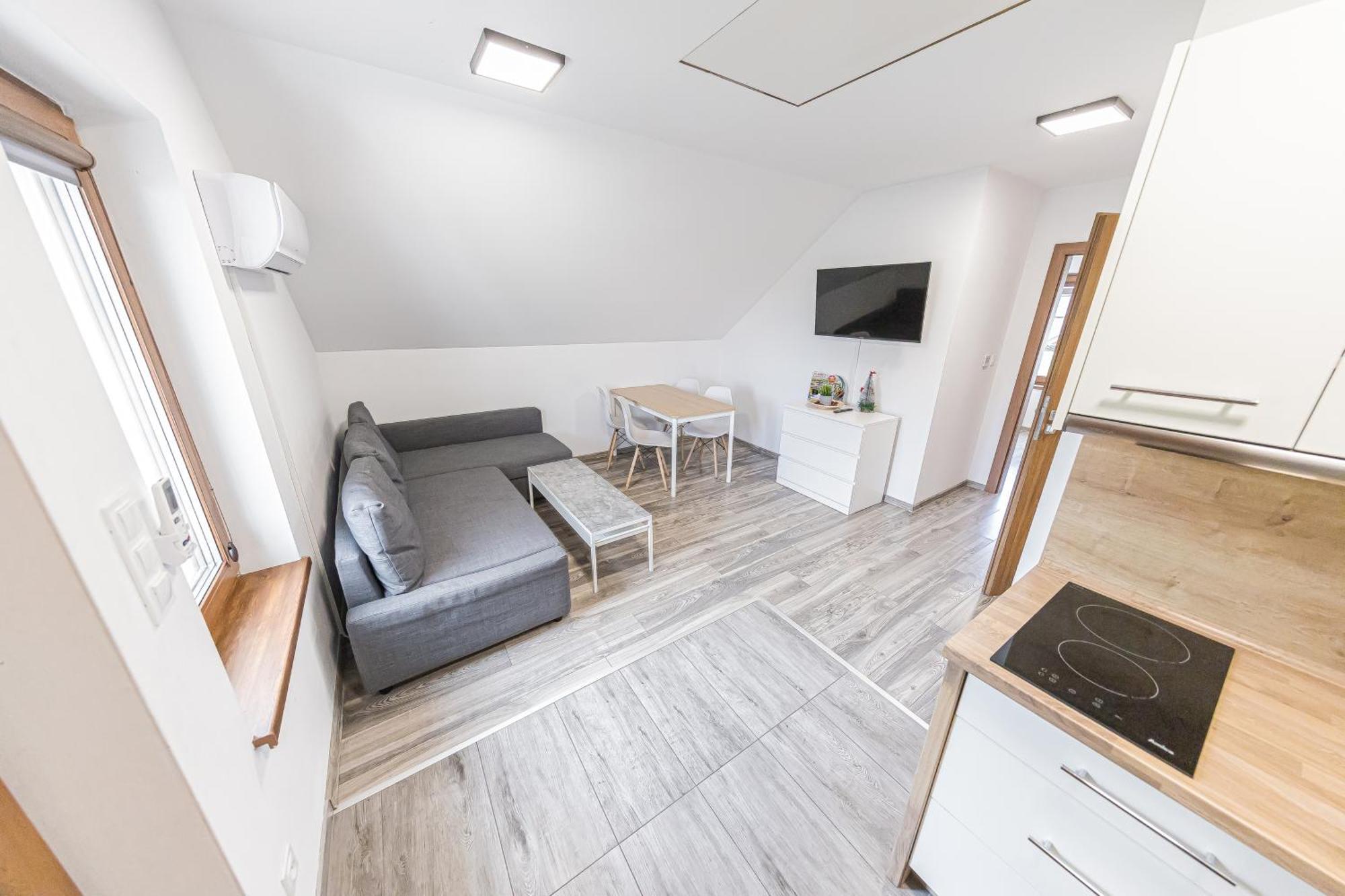 Zator Lider House Energy Apartment ภายนอก รูปภาพ